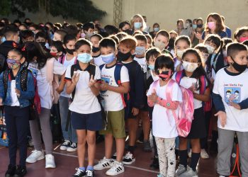 El uso del barbijo en Córdoba se mantendrá hasta que finalice el invierno