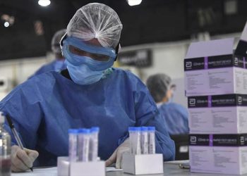 Salud advirtió que no solicita datos personales para vacunarse contra el Covid-19