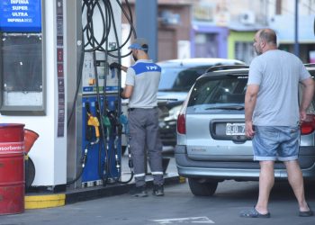 Preocupa la falta de gasoil frente al inicio de la cosecha local
