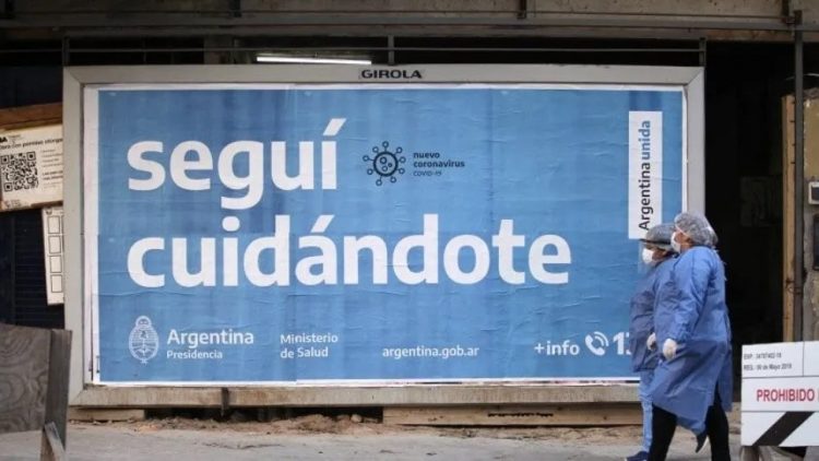 Confirmaron 11 fallecidos y 1.227 nuevos contagios en el país
