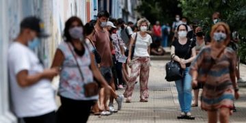 Reportaron 75 fallecidos y 6.286 nuevos contagios de coronavirus