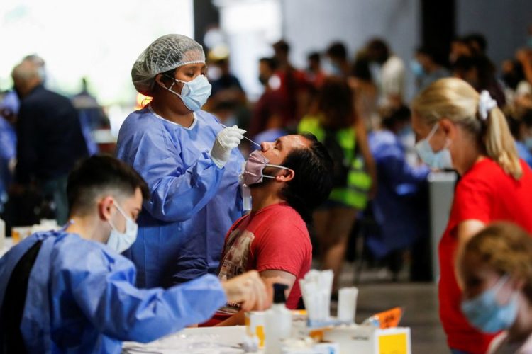 Reportan 27.119 contagios de coronavirus en el país, un 115% más que la semana pasada