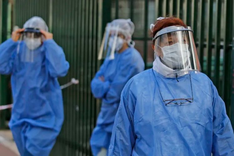 Reportaron 71 muertos y 4.647 nuevos contagios de coronavirus