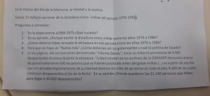 La directora de una escuela de Esquel repartió un polémico cuestionario sobre la dictadura a los docentes