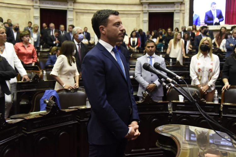 De Loredo propone eliminar 160 tasas del sistema provincial