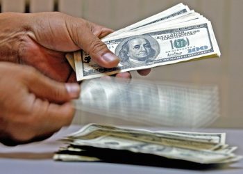 Baja y flexibilización del dólar