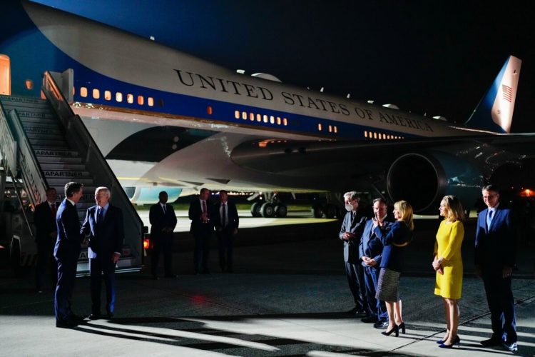 Biden llegó a Bruselas para asistir a reuniones del G7 y la OTAN