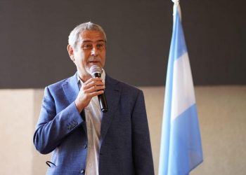 Ferraresi desmintió que falten líneas de crédito hipotecarios