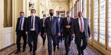 Gobernadores oficialistas y opositores se expresaron a favor del acuerdo con el FMI