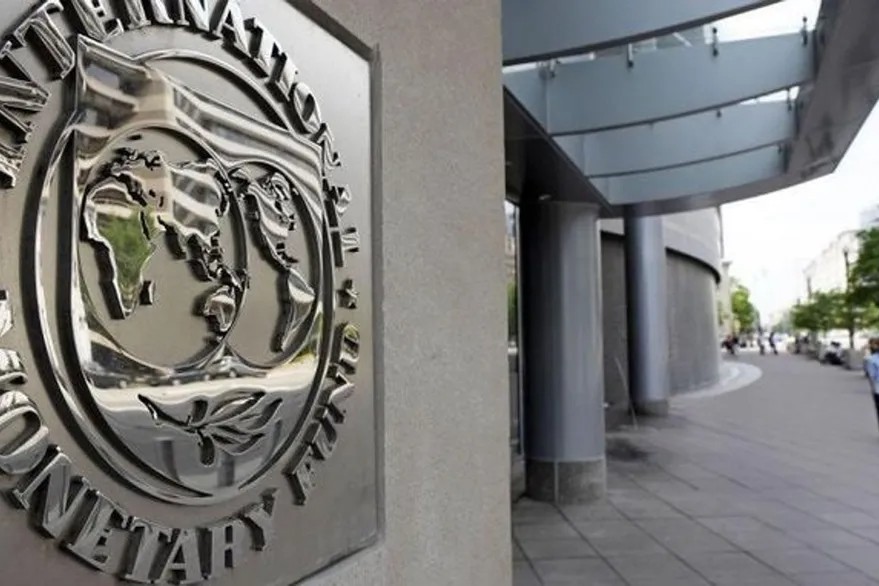 El FMI aprobó la segunda revisión del acuerdo y el desembolso inmediato de US$ 3.800 millones