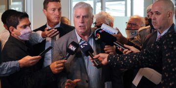 FMI: El schiarettismo pidió sacar el plan económico del acuerdo