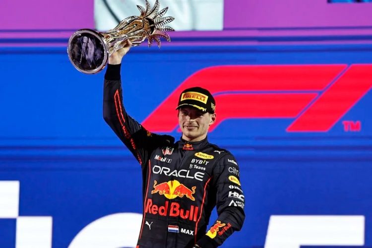 Verstappen se quedó con el Gran Premio de Arabia Saudita