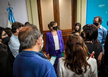 Cerruti: «La vicepresidenta deberá buscar los consensos en el Senado»