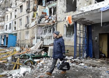 Tras el ataque a un hospital infantil, la milicia rusa avanza sobre Kiev