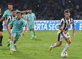 Talleres visita a Gimnasia en el debut de Caixinha