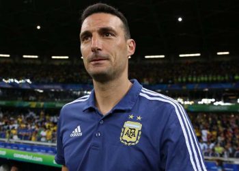 Scaloni criticó el fallo de la FIFA: «Me parece totalmente injusto»