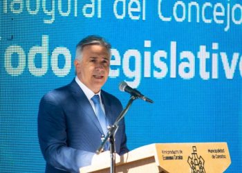 En la apertura de las sesiones ordinarias Llaryora condenó la invasión rusa en Ucrania  