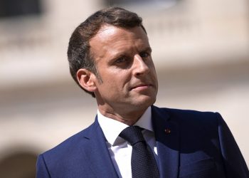 Macron anticipó que «lo peor está por venir»