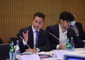 Funcionarios argentinos viajaron a Washington junto a empresarios de AmCham