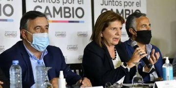 El macrismo se jactó de haber evitado el default y criticó al FdT por no haber logrado unificar a su bloque