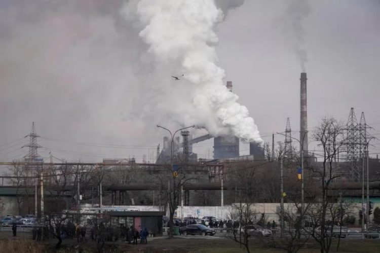 Rusia destruyó una planta metalúrgica en Mariupol, una de las más grandes de Europa