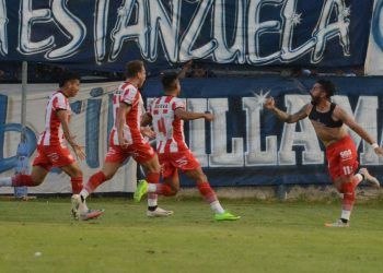 Triunfazo de Instituto en Mendoza