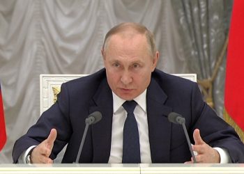 Putin le ratificó a Macron y Erdogan sus condiciones
