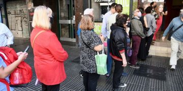 Los restos de Pinti fueron despedidos en el Multiteatro de calle Corrientes