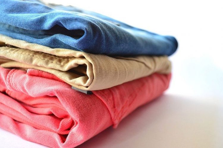 Condenaron a dos cordobesas por contrabandear ropa íntima Condenaron a dos cordobesas por contrabandear ropa íntima