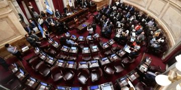 Con el oficialismo dividido, el Senado empieza a debatir el acuerdo con el FMI por la deuda