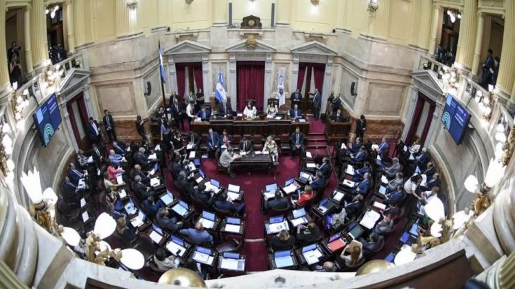 Con el oficialismo dividido, el Senado tratará mañana el acuerdo con el Fondo Monetario