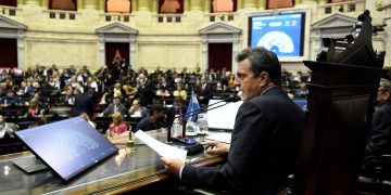 Primer aval legislativo al acuerdo con el FMI