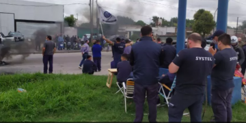 Reclamos por despidos masivos en una fábrica de balanzas electrónicas