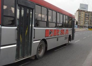 Restituyen líneas y frecuencias del transporte urbano