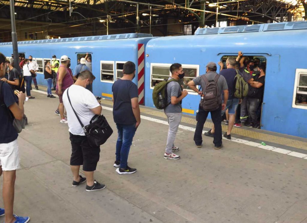 Este martes no funcionarán los trenes en casi todo el país