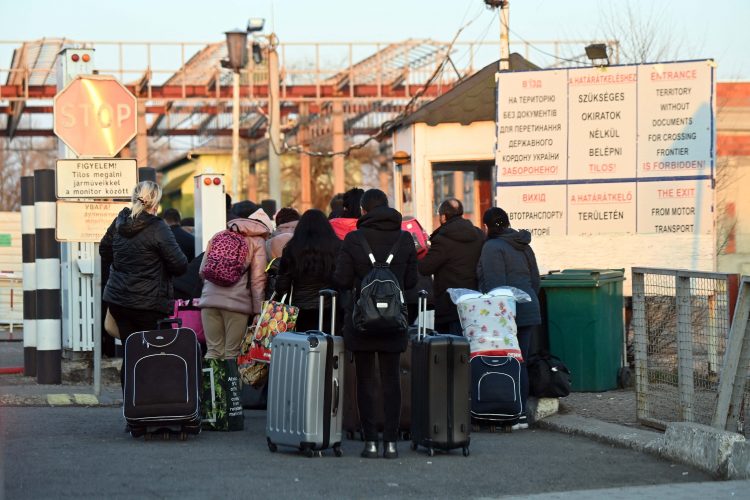 La ONU contabiliza 5 millones de ucranianos registrados como refugiados en Europa