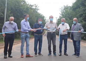 Unquillo: Schiaretti habilitó la pavimentación de calle Sarmiento