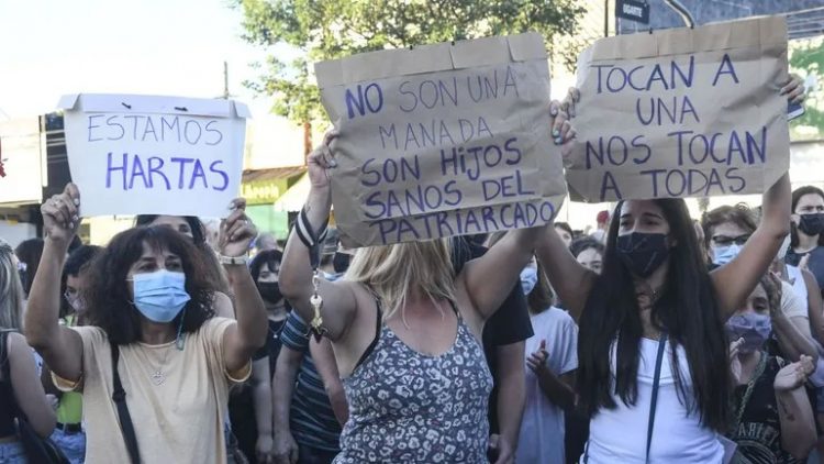 Hallaron rastros biológicos que comprometen a los imputados por abuso sexual en Palermo