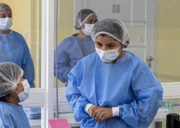 Por primera vez, no hubo ninguna muerte por Covid-19 en el país y desde Salud piden “no bajar la guardia”