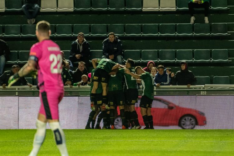 Dura derrota de Talleres ante Banfield en el sur