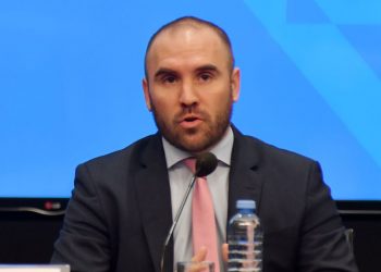 La advertencia del Fondo sobre la inflación en Argentina: «Está paralizando la economía»