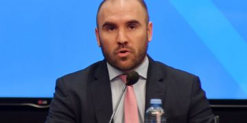 La advertencia del Fondo sobre la inflación en Argentina: «Está paralizando la economía»