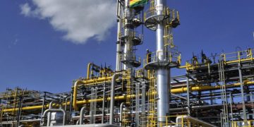 Guzmán acelera la diplomacia energética con Bolivia y Brasil