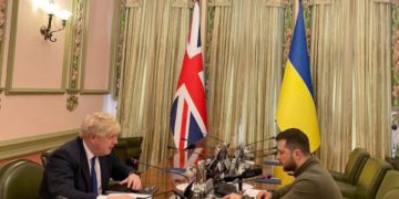 Respaldo a Ucrania y desafío a Putin: Jonhson se reunió con Zelenski en Kiev