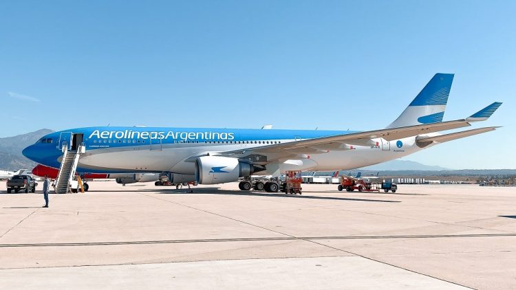 Aerolíneas retomaría los vuelos internacionales en diciembre