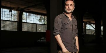 Gastón Pauls ratificó sus ideas terraplanistas y cuestionó la llegada del hombre a la luna