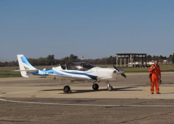 Fadea presentó su nuevo avión de entrenamiento IA-100 Malvina