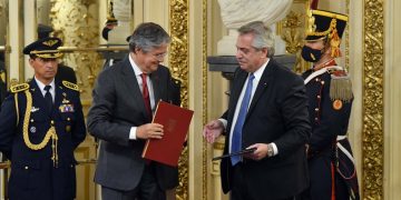 Fernández recibió a Lasso: “Es momento de repensar la situación de Venezuela”