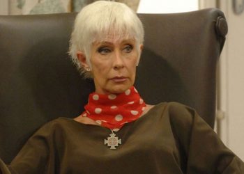 María Valenzuela mostró su enojo por las distintas versiones sobre su salud