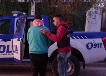 Detuvieron a un hombre de Villa María por distribución de material de abuso sexual infantil